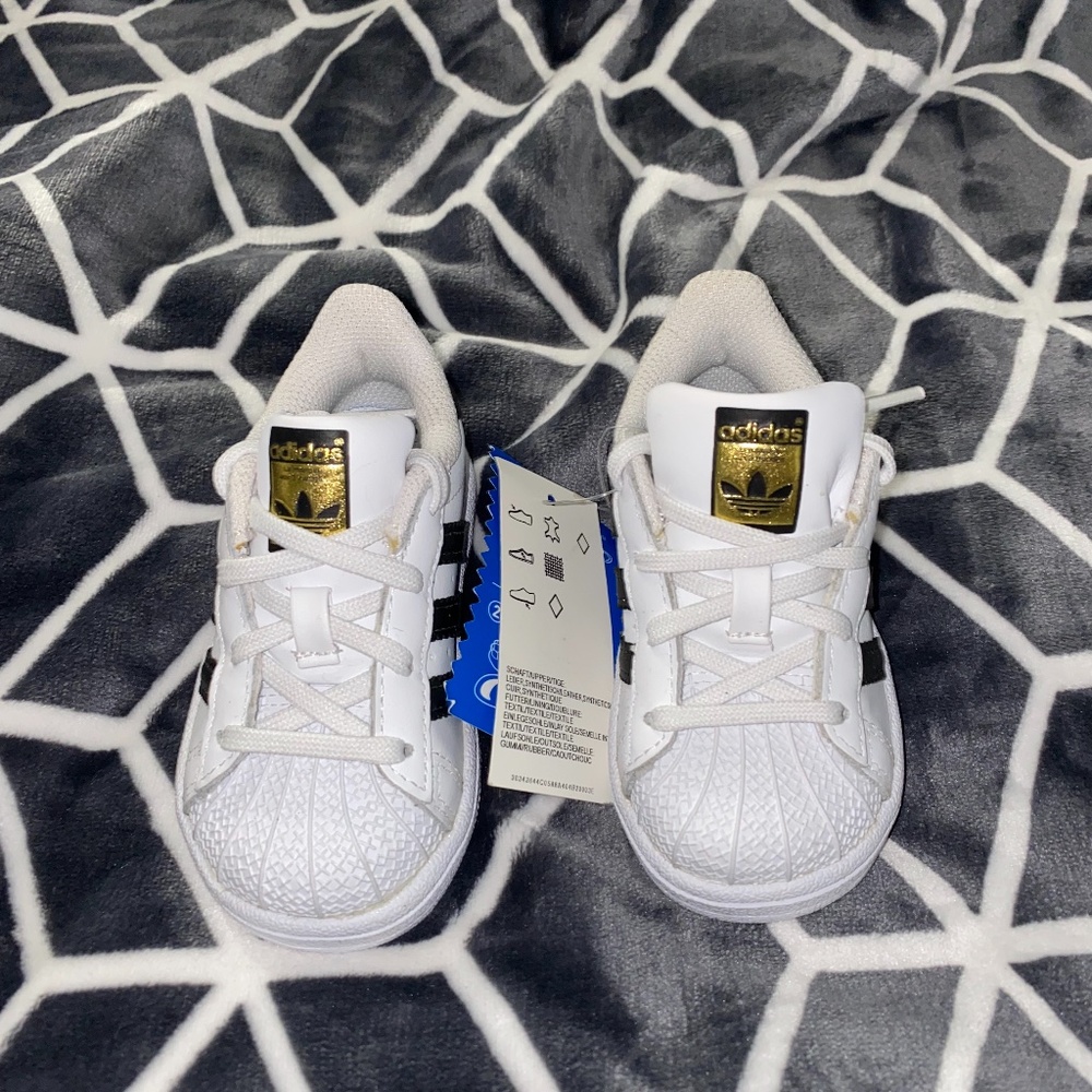 Toddler 5 1/2 K SuperStar I Adidas, NWT, Toddler